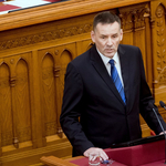 A Volner párt elnöke a kamupártokkal magyarázta a választási törvény miatt beadott módosítóját