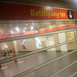 Ma a 2-es vonalon adta meg magát egy metró