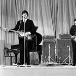 Újra kiadják a Beatles legendás fehér lemezét