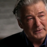 Hanyagságból lőtte agyon Alec Baldwin az operatőrt a Hutchins család keresete szerint