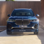 621 lóerős V8 biturbó a legújabb hatalmas BMW X7-ben