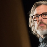 Egy papagáj a bűntény tanúja és kulcsa Michael Chabon új regényében