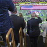 Hét touchdown a pályán, Donald Trump a lelátón – ilyen volt a Super Bowl a fotósok szemével