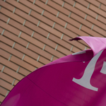 61,5 milliós bírságot ért, hogy a Telekom időnként még mindig postai levelet küld, ha valaki nem fizet