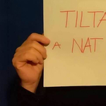 Az iskolaudvaron tiltakoztak a berzsenyis diákok a NAT ellen