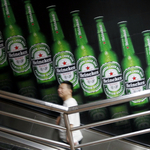 "Széndobálókat" keres a Heineken, és nem is akármit ad cserébe