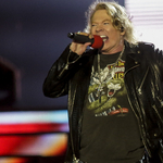 Jól érzik magukat a Guns N’ Roses tagjai Budapesten, megjelent a hivatalos budapesti animáció is