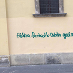 Folytatódik az Orbánról szóló graffitiháború a Blahánál