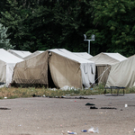 Szinte minden menekülttábort felszámol a kormány