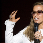 Anastacia: "örökre megszabadultam a ráktól"