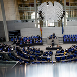 A német parlament határozatban támogatja a Magyarországnak szánt uniós források csökkentését