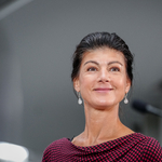 Rácz Erzsébet: Sahra Wagenknecht hívei vodka és sós uborka társaságában a keletnémet múltat gyászolják