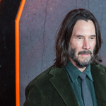 Keanu Reeves regényt ír egy halhatatlan harcosról