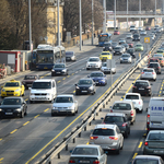 Ahogy megígérték, tényleg dugó van a Budaörsi úton