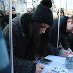 Felrúgták a NOlimpiások standját a Jászai Mari téren