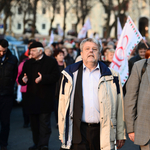 A CÖF megvédi a kormányt a Kúriától