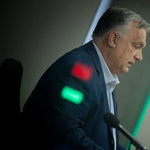 Szlovák-magyar szótárral hívta fel Orbán figyelmét Tompos Márton arra, hogy egy félrefordítás miatt baloldalizza Fico merénylőjét