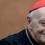 Szexuális visszaélés miatt lemondott bíboros aktáját tette közzé a Vatikán