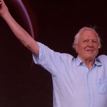 Videó: Óriási üdvrivalgás fogadta David Attenborought a Glastonbury fesztiválon