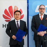 Nagy Márton előtt írt alá megállapodást a kínai Huawei és a 4iG