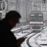 Ingyenreggelit kapnak a metróvállalattól, ha korábban járnak munkába a tokióiak