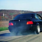 Így trombitál egymás mellett a BMW M3 mind az öt generációja – videó