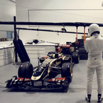 Így randalírozott a Top Gear pilótája a Lotus F1 főhadiszállásán - videó