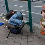 A kormány is látja, hogy százezreket fenyeget a hajléktalanság, de nem tesz semmit