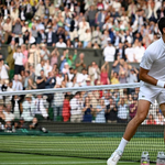 Novak Djokovicnak sokba került, hogy ripityára törte az ütőjét a wimbledoni döntőben