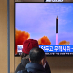 Észak-Korea újabb rakétákkal jelentkezett be