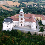 Megújul a bazilika Pannonhalmán