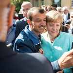 Kiderült, mi lett a Merkellel szelfiző menekülttel - fotók