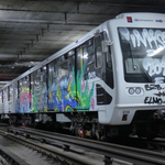 Budapestre jött egy graffitis banda, egymilliós kárt okoztak metrókocsikban – videó