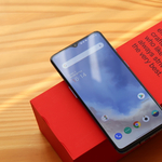 Androidos csúcstelefon 50-80 ezerrel olcsóbban: teszten a OnePlus 7T