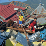 Drámai drónvideók mutatják a cunami pusztítását Sulawesin