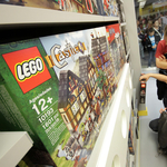 Fotók: Megnyílt az első hivatalos Lego-üzlet Budapesten