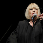 Marianne Faithfull is kórházba került a koronavírus miatt