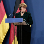 Ez az idő is eljött: Merkel Orbánt azért hívja, hogy keményebbnek tűnjön