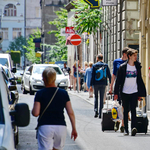 Az Airbnb fogja beszedni a turisztikai adót Pozsonyban – Budapesten is ezt tervezik