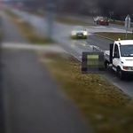 Úgy lopta a kocsikat egy férfi Budapesten, ahogy a közteresek elviszik a tilosban parkolókat – videó