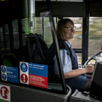 Népszava: Égen-földön nincs elég buszsofőr