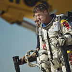 Baumgartner ma sem ugrott a világűr pereméről