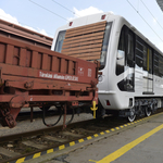 Novemberben érkezhet Budapestre két újabb felújított metrószerelvény