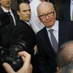 Rupert Murdoch bocsánatot kért a meggyilkolt kislány szüleitől