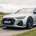 Még sportosabb lett a 740 lóerős kombi Audi RS6