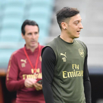 Késes rablók támadtak Mesut Özilre és csapattársára – videó