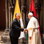 Ferenc pápa arról mesélt, hogy inkább Áderrel beszélgetett, Orbán csak hozzászólt egy-egy témához