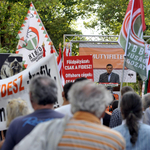 Előbb a bolsevikok, most a Fidesz vette el Harcsa úr trafikját