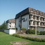 Újabb magyar hotel dőlt be