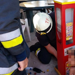 Játékgépbe szorult egy kisfiú keze a tiszafüredi strandon